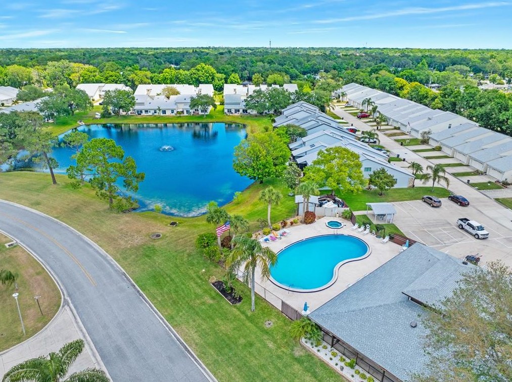 2242 Candlewood Ln, New Smyrna FL  32168-9721 exterior