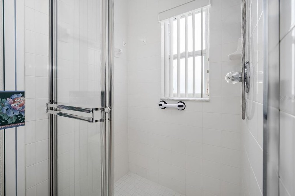 2242 Candlewood Ln, New Smyrna FL  32168-9721 exterior