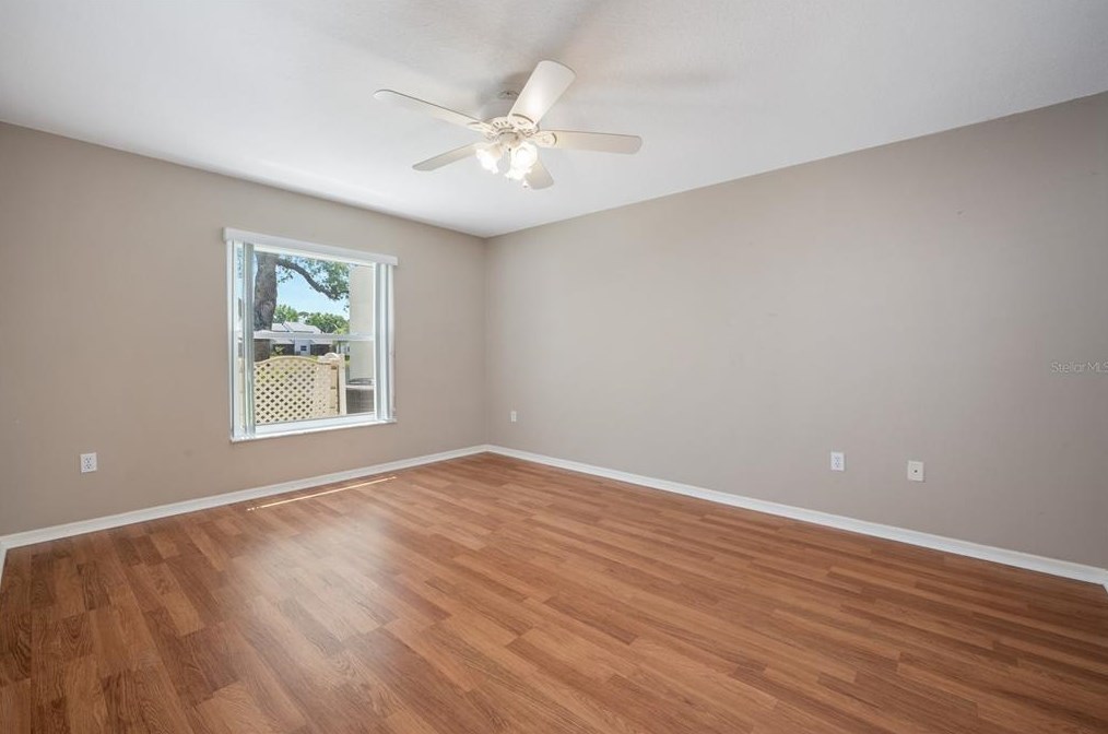 2242 Candlewood Ln, New Smyrna FL  32168-9721 exterior