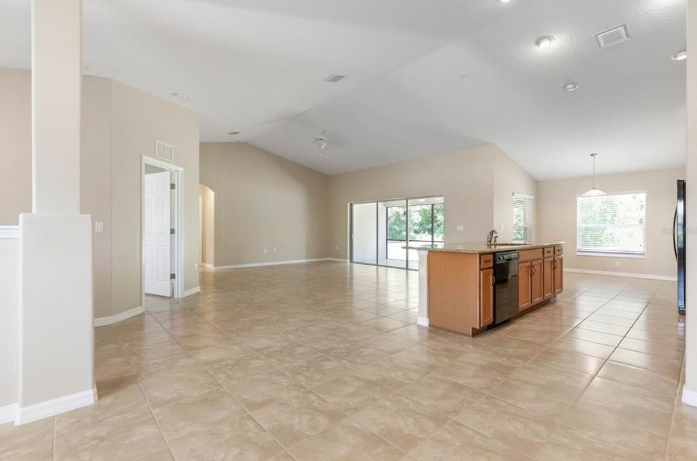 93 Rose Dr, Palm Coast FL  32164-6940 exterior