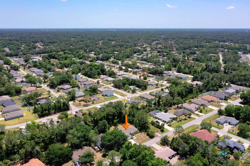 93 Rose Dr, Palm Coast FL  32164-6940 exterior