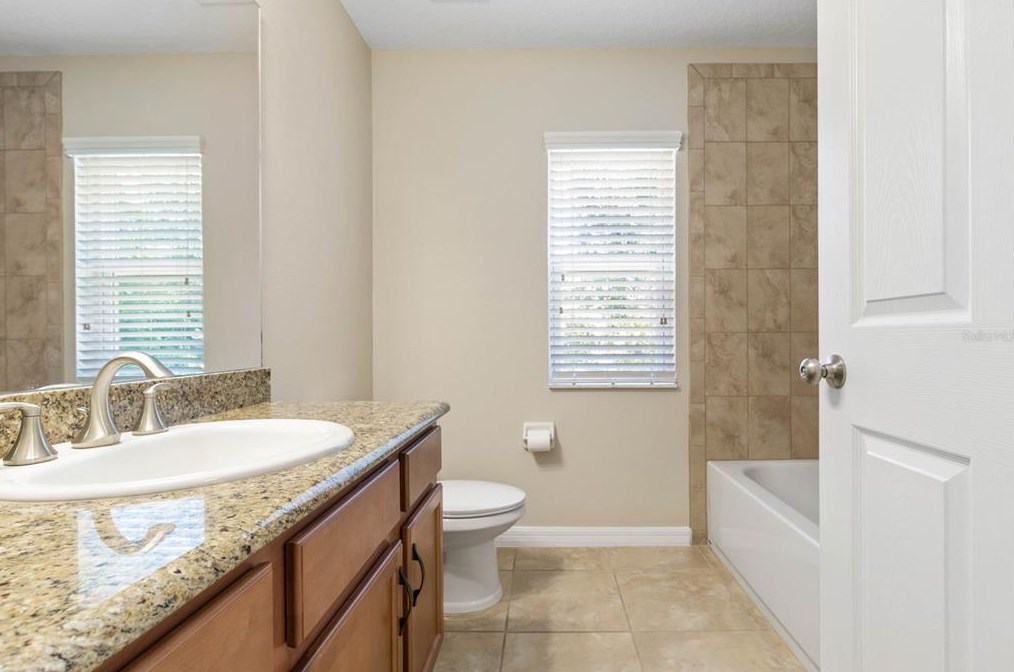 93 Rose Dr, Palm Coast FL  32164-6940 exterior