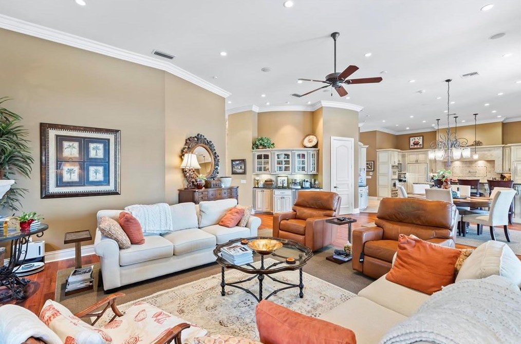 1 Caitlin Ct, Palm Coast FL  32137-4323 exterior