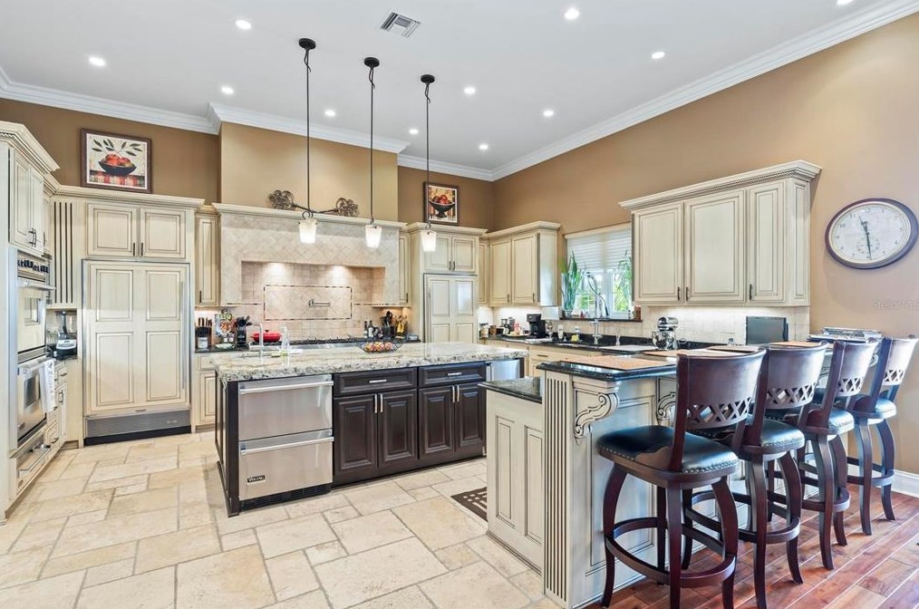 1 Caitlin Ct, Palm Coast FL  32137-4323 exterior