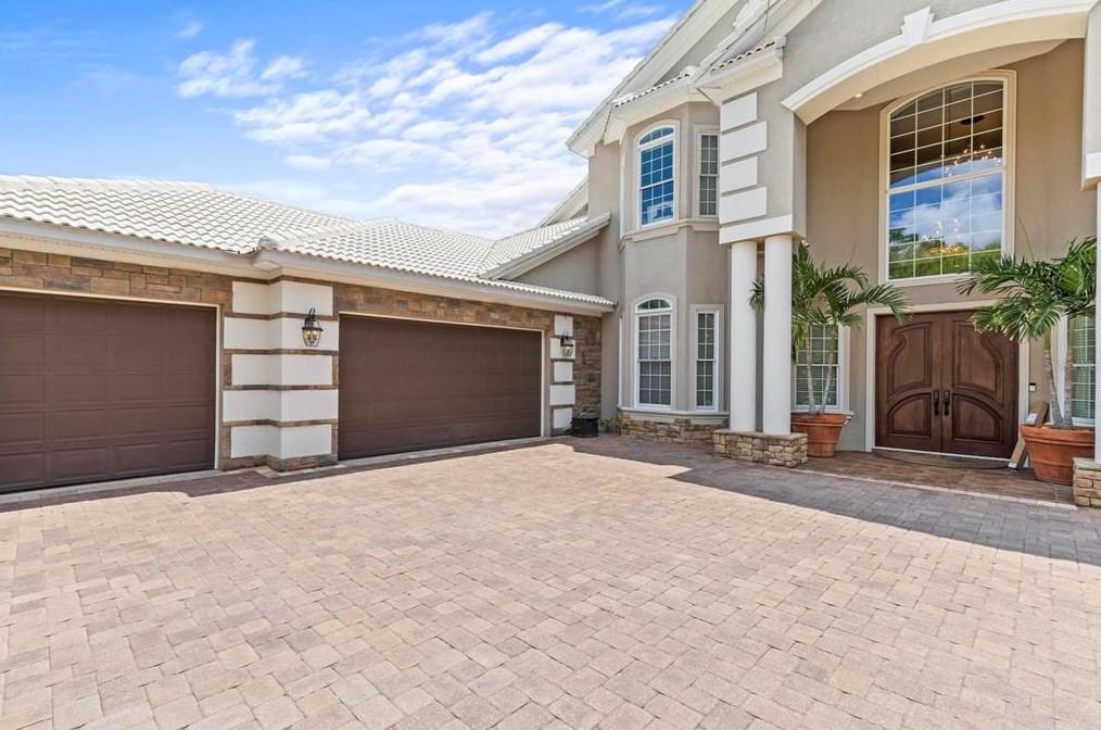 1 Caitlin Ct, Palm Coast, FL 32137-4322