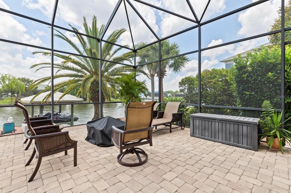 1 Caitlin Ct, Palm Coast FL  32137-4323 exterior