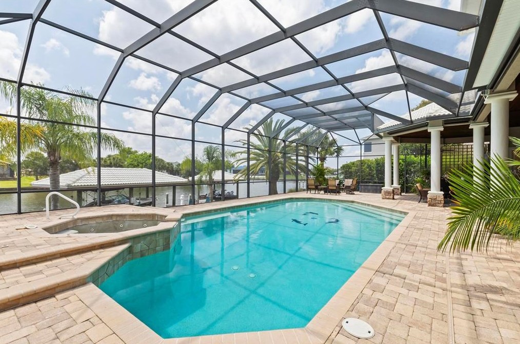 1 Caitlin Ct, Palm Coast FL  32137-4323 exterior