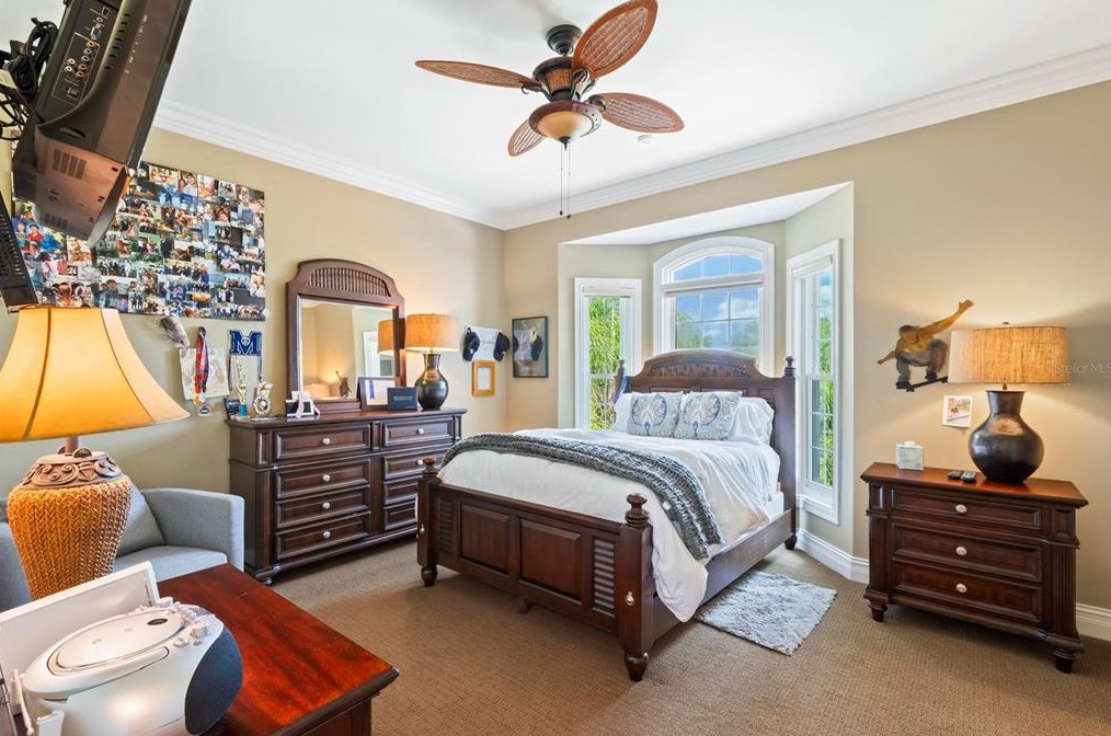 1 Caitlin Ct, Palm Coast FL  32137-4323 exterior