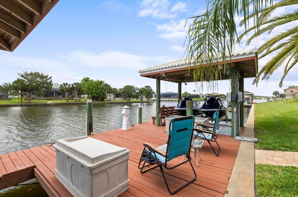 1 Caitlin Ct, Palm Coast FL  32137-4323 exterior