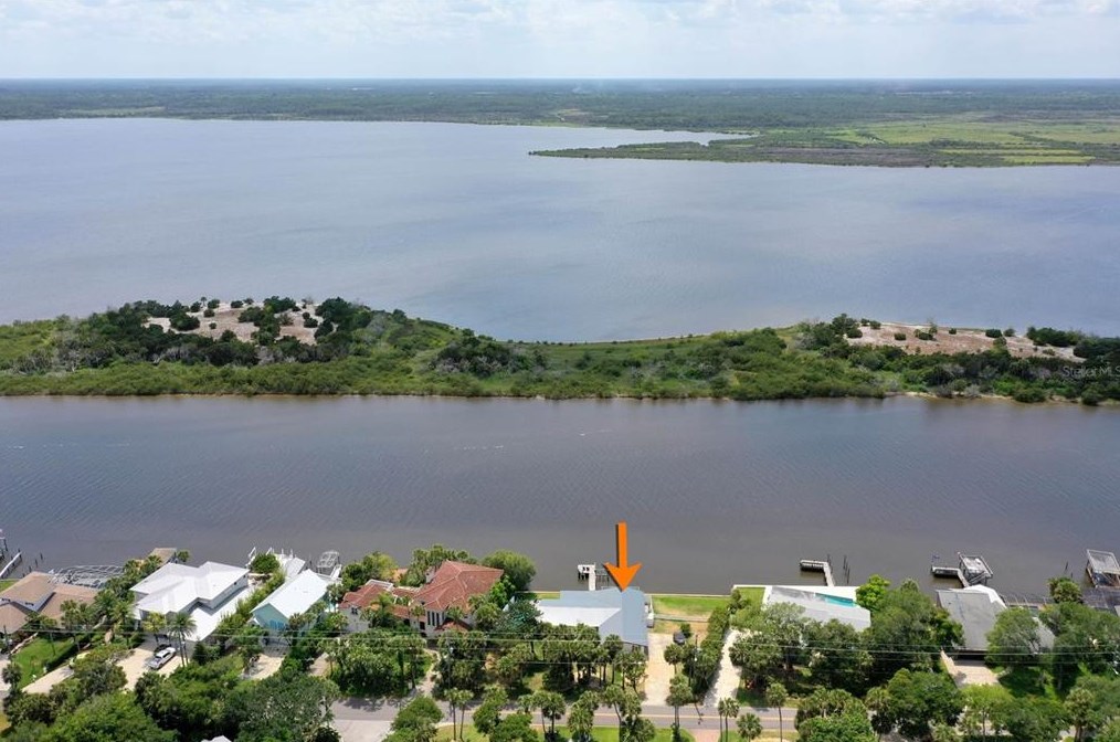 3120 John Anderson Dr, Ormond Beach FL 32176-2259 exterior