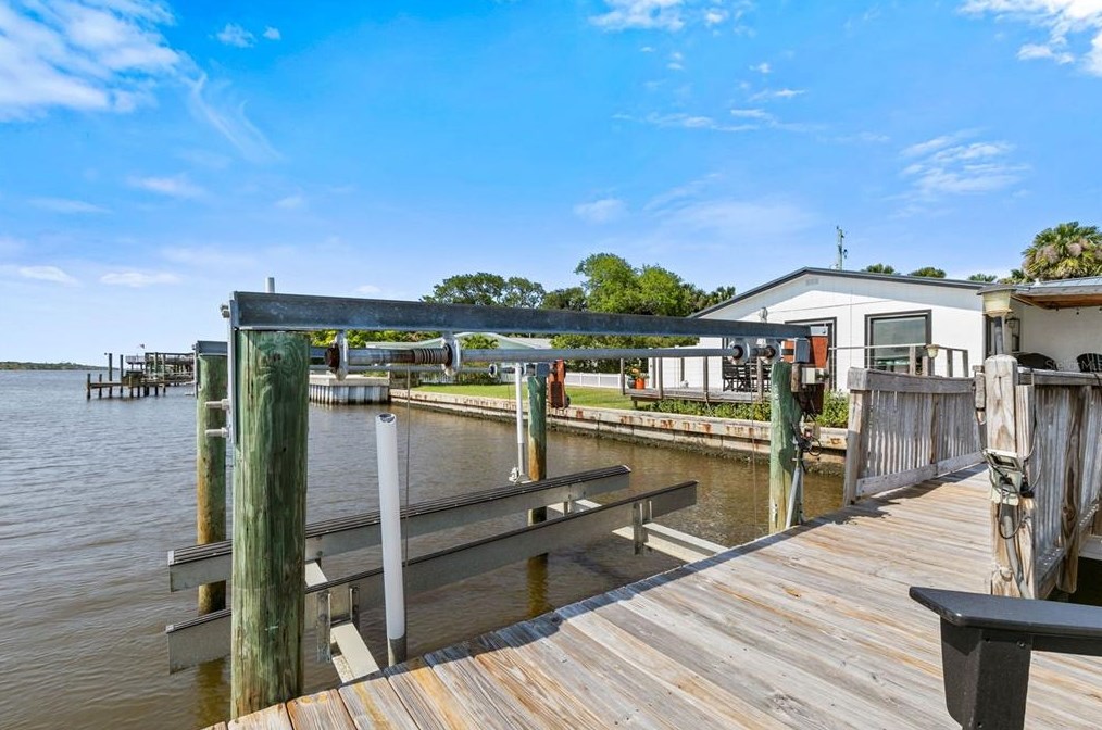 3120 John Anderson Dr, Ormond Beach FL 32176-2259 exterior