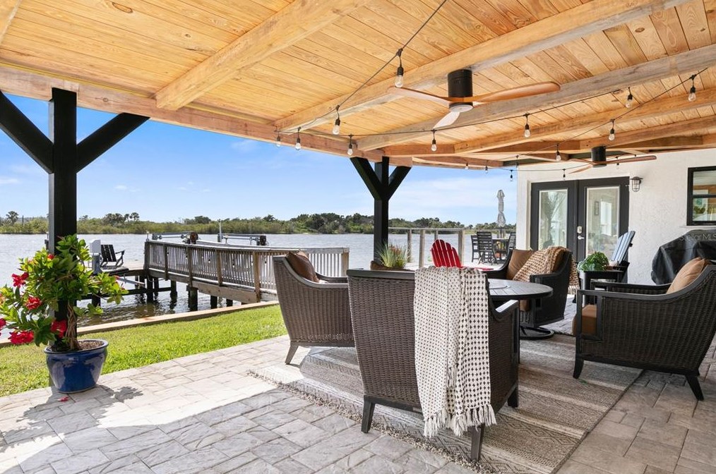 3120 John Anderson Dr, Ormond Beach FL 32176-2259 exterior