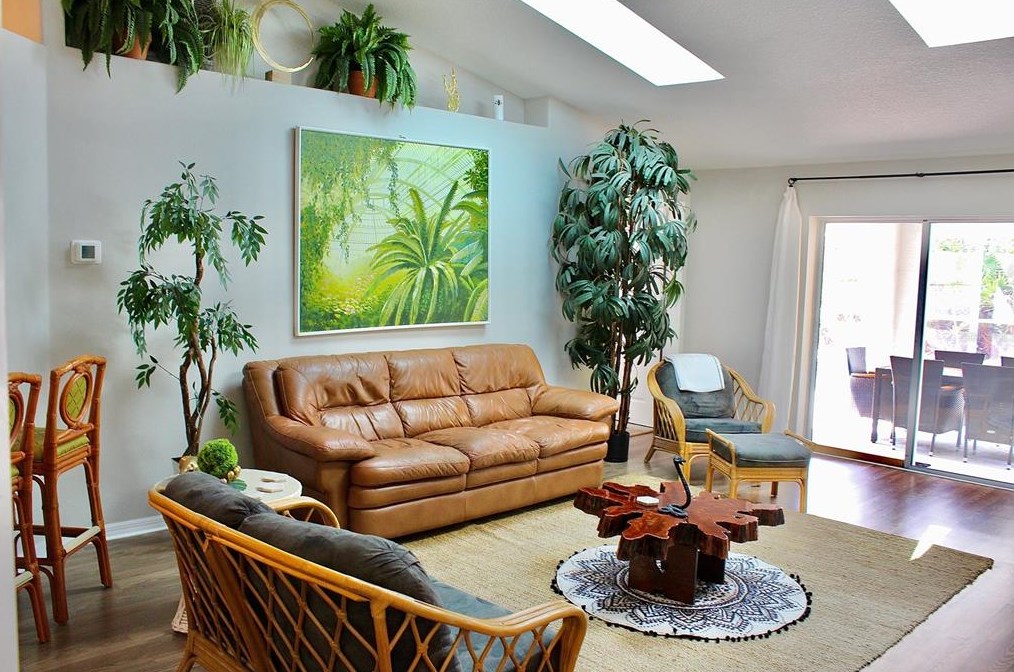 28 Pickering Dr, Palm Coast FL  32164-7079 exterior