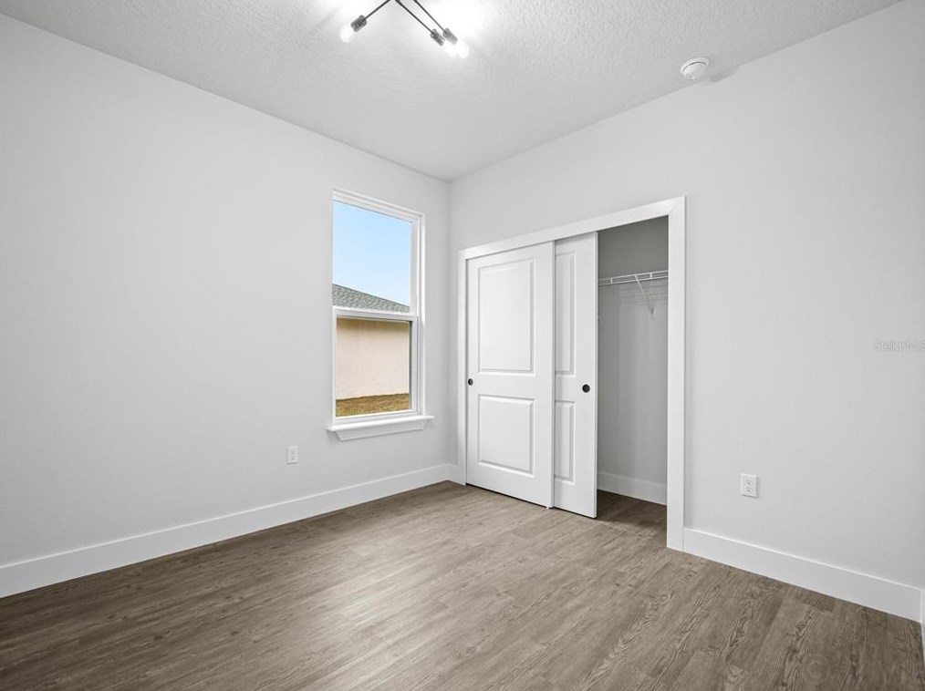 6 Lindberg Pl, Palm Coast FL  32137-9548 exterior