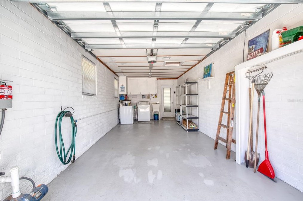 47 Sandra Dr, Ormond Beach FL  32176-3120 exterior