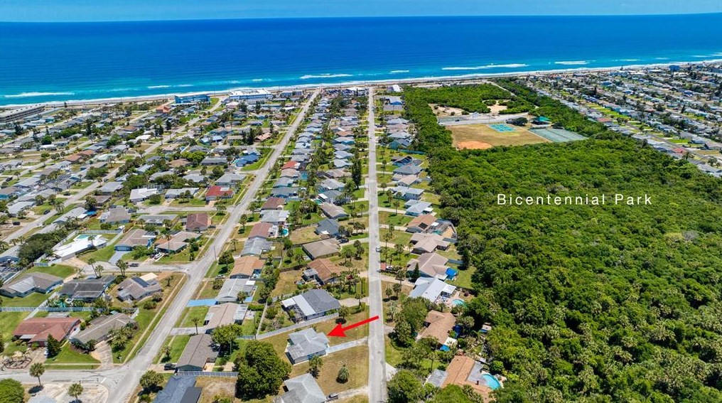 47 Sandra Dr, Ormond Beach FL  32176-3120 exterior