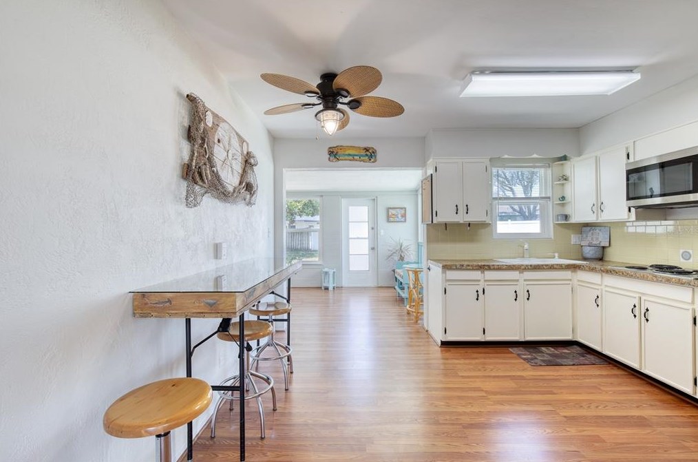 47 Sandra Dr, Ormond Beach FL  32176-3120 exterior