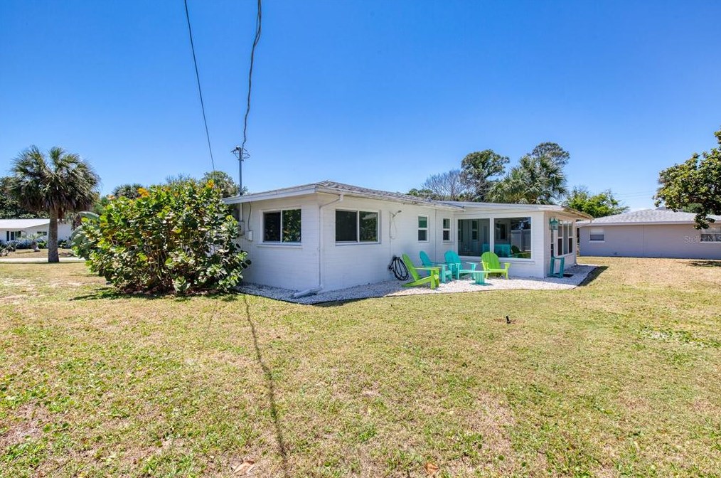 47 Sandra Dr, Ormond Beach FL  32176-3120 exterior