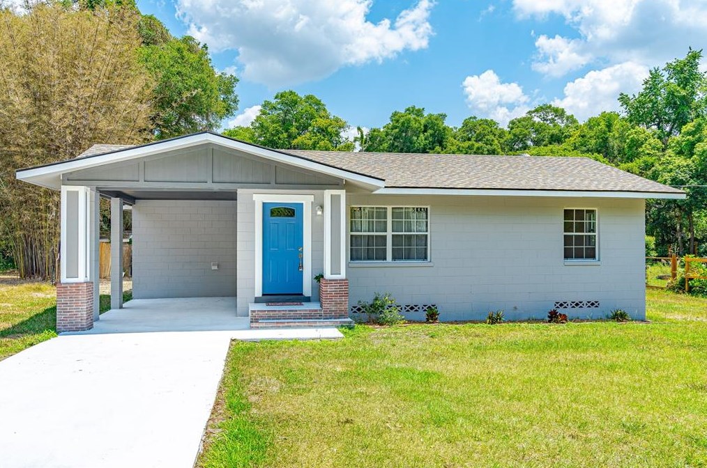 605 S Woodward Ave, Deland, FL 32720
