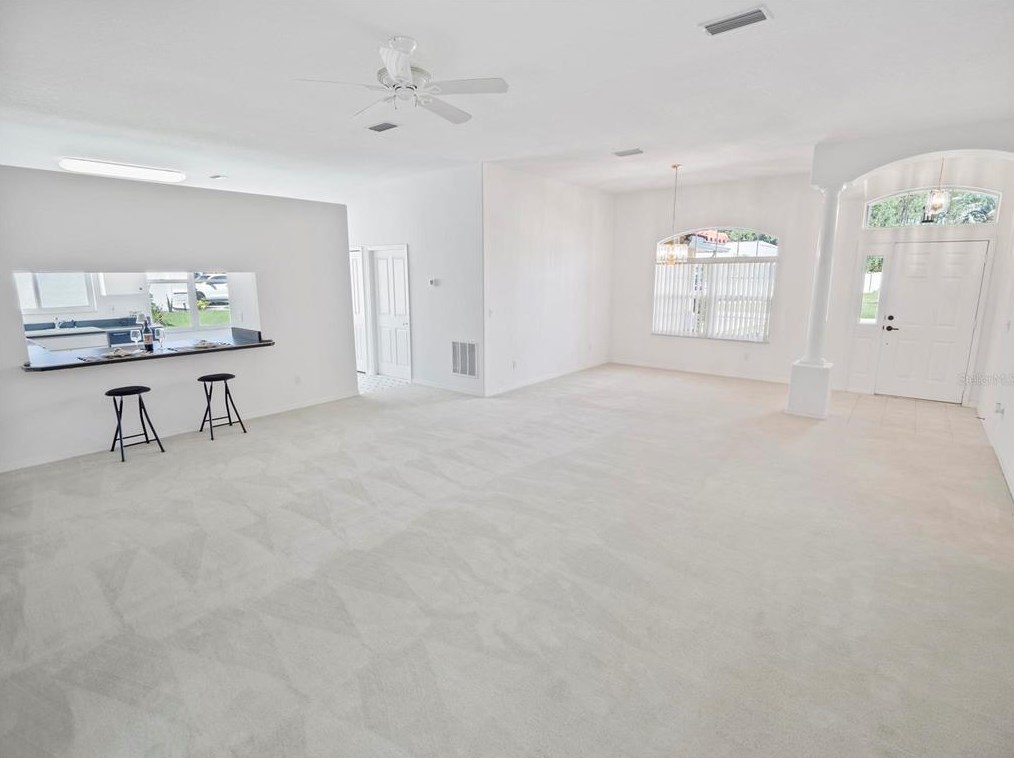 50 Persimmon Dr, Palm Coast FL  32164-7450 exterior
