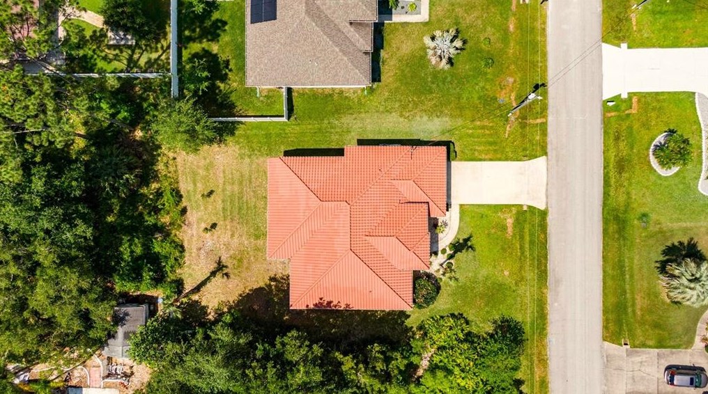50 Persimmon Dr, Palm Coast FL  32164-7450 exterior