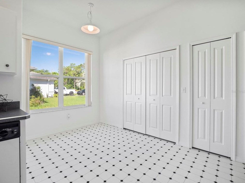 50 Persimmon Dr, Palm Coast FL  32164-7450 exterior