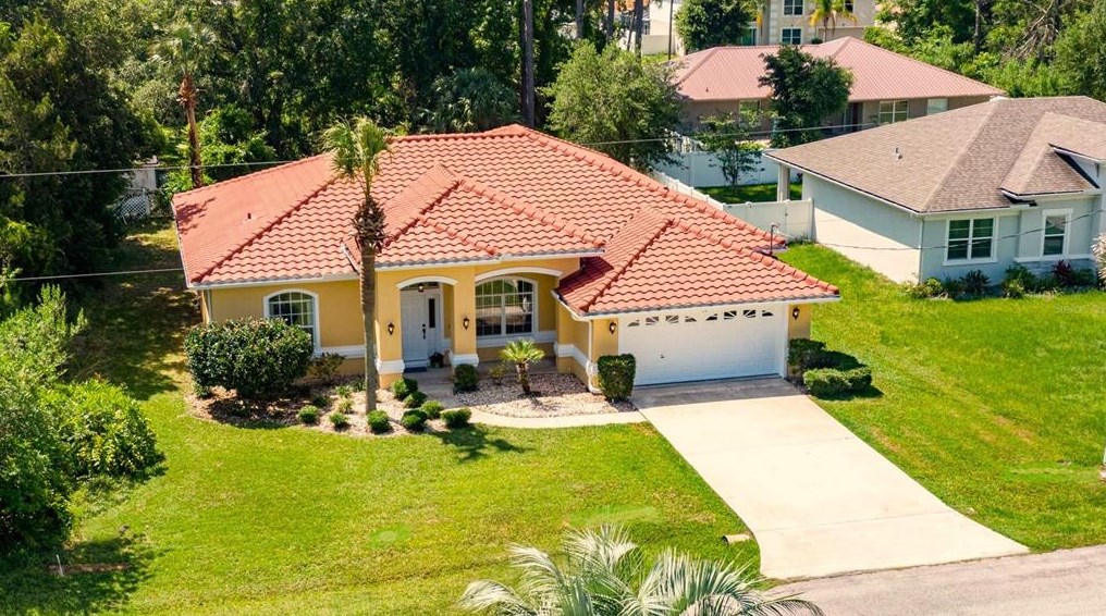 50 Persimmon Dr, Palm Coast FL  32164-7450 exterior