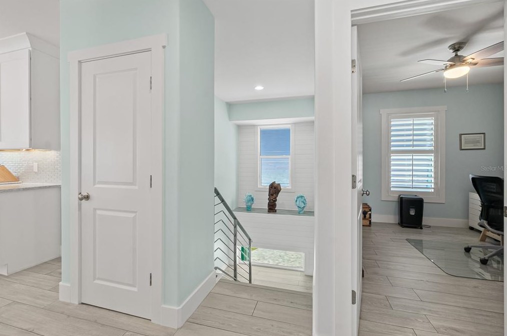 4711 Atlantic Ave, Daytona Beach FL 32127-7103 exterior