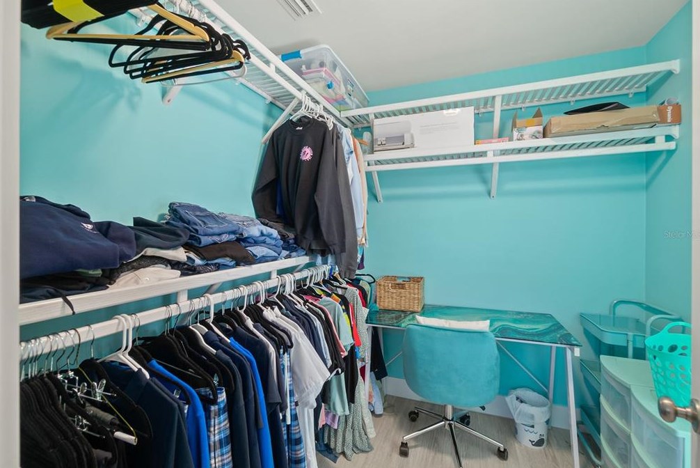 4711 Atlantic Ave, Daytona Beach FL 32127-7103 exterior