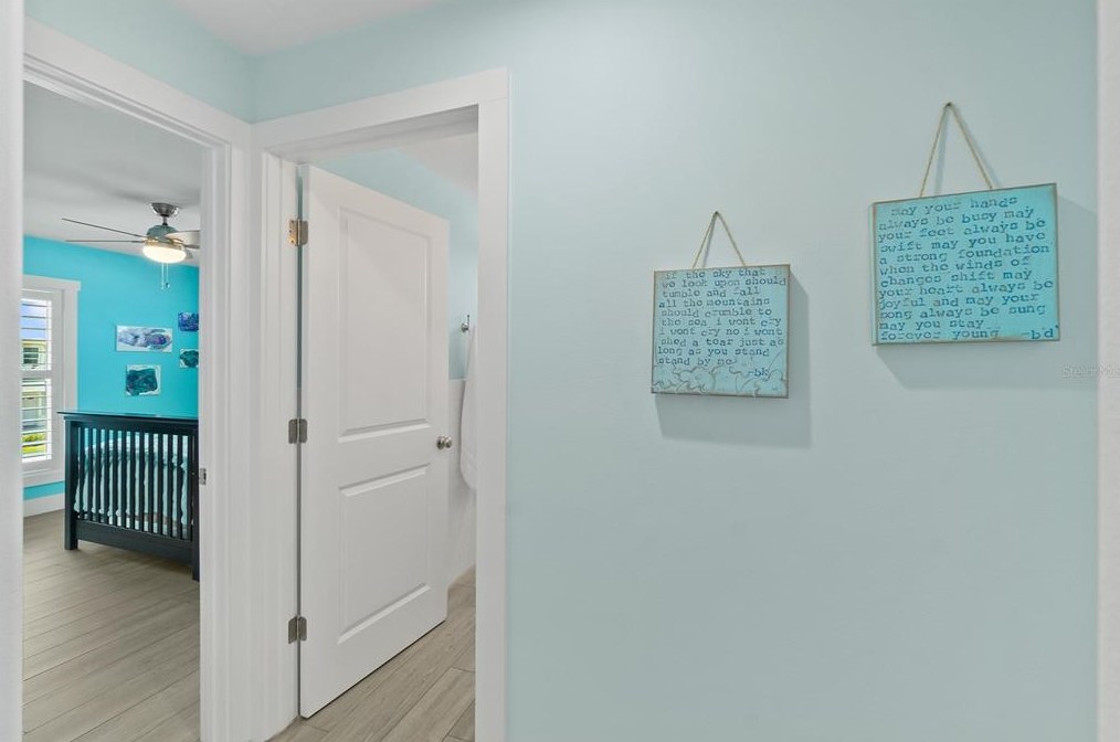 4711 Atlantic Ave, Daytona Beach FL 32127-7103 exterior