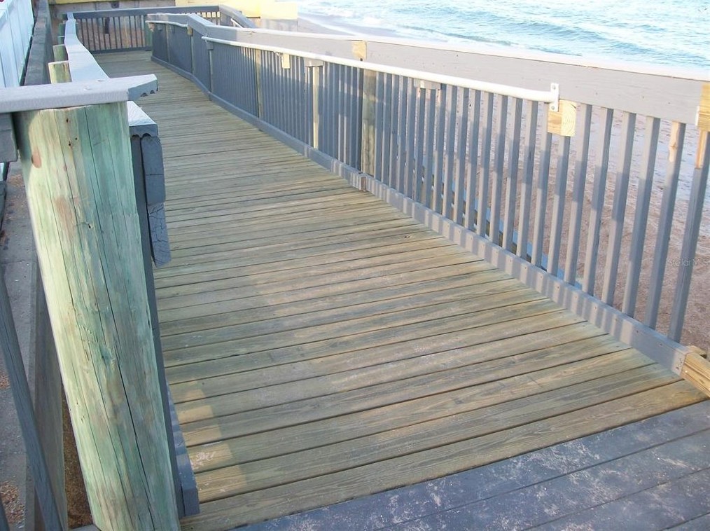 181 Monitor Dr, Flagler Beach FL  32136-2762 exterior