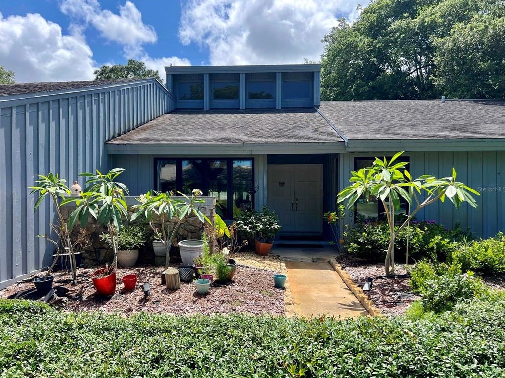 21 Cole Pl, Palm Coast, FL 32137-8181