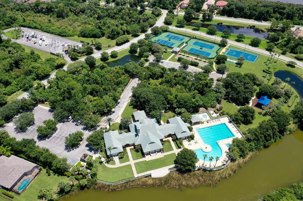 200 Riverwalk Dr, Palm Coast FL  32137-1322 exterior