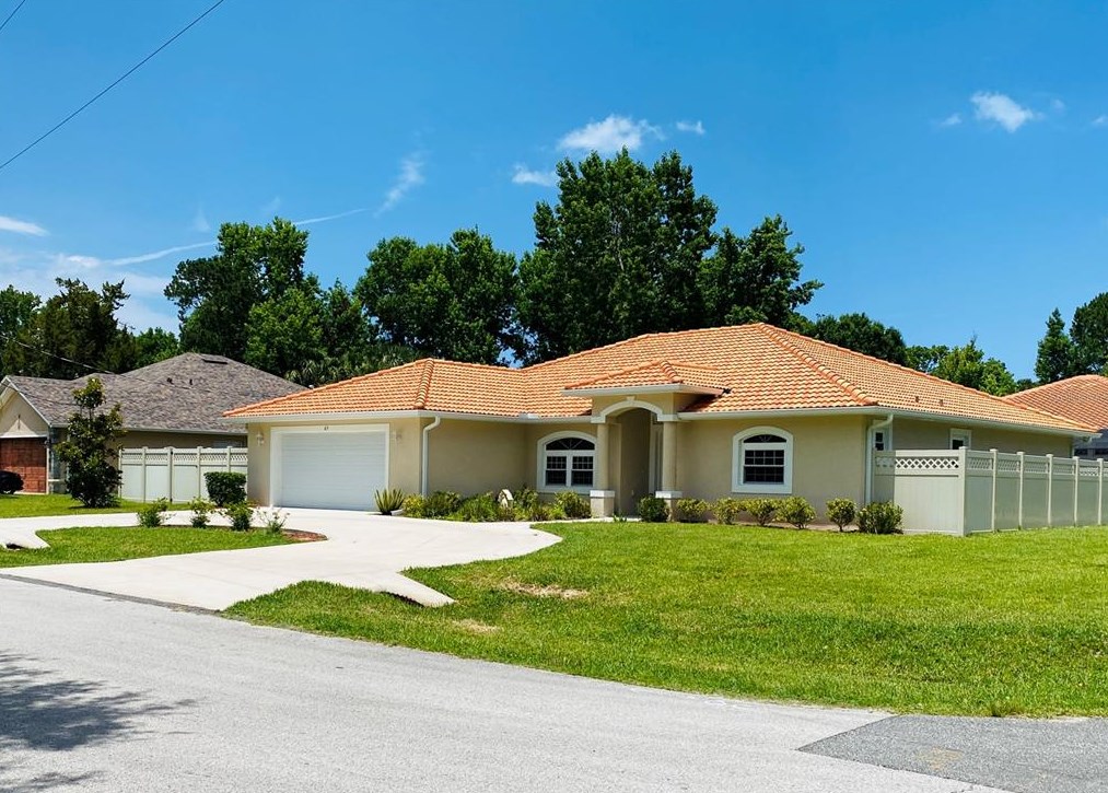 65 Francis Ln, Palm Coast, FL 32137-0084