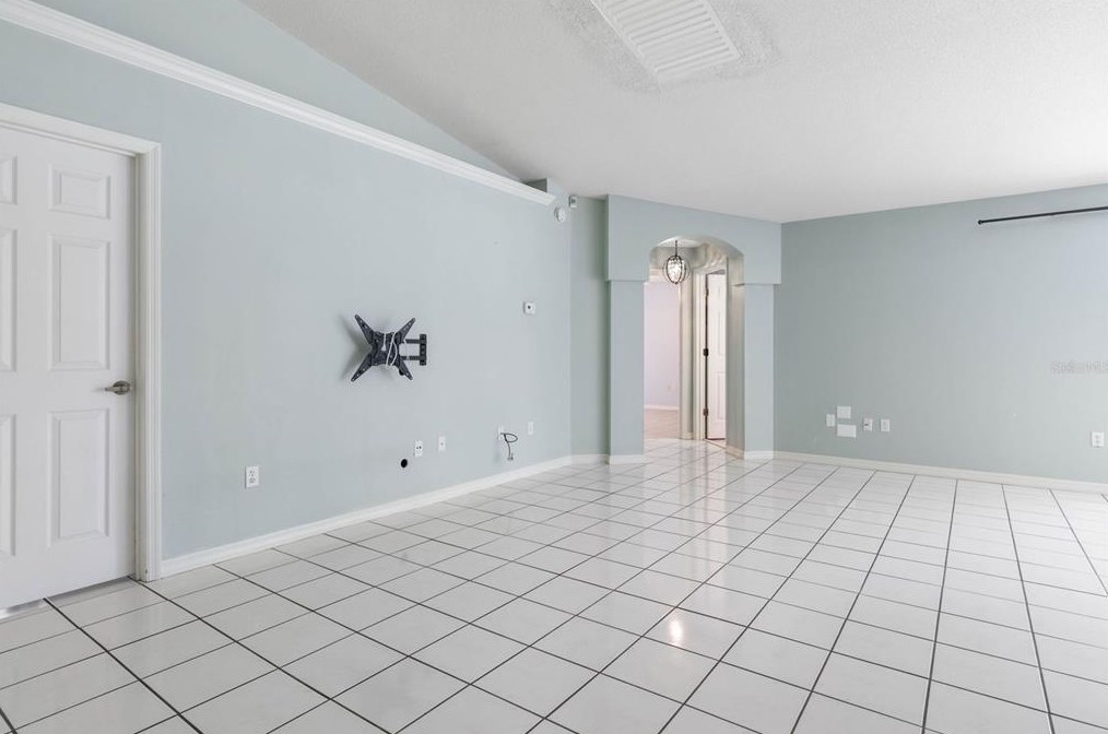 3 Woodhill Pl, Palm Coast FL  32164-7920 exterior