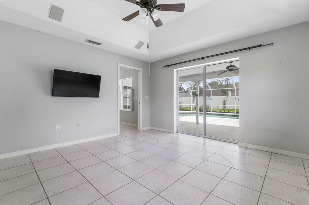 3 Woodhill Pl, Palm Coast FL  32164-7920 exterior