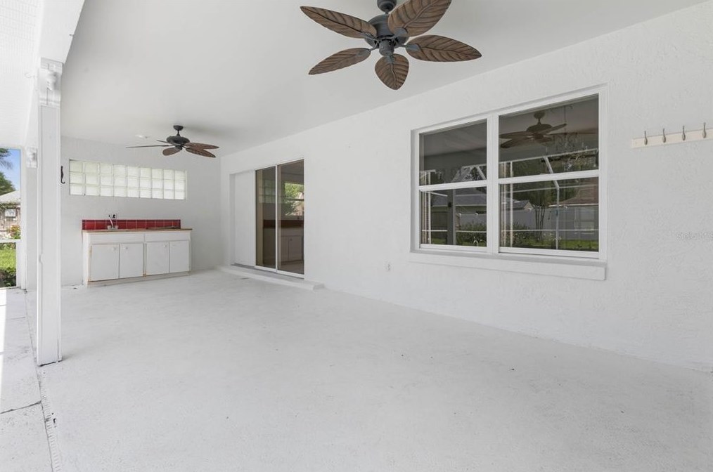 3 Woodhill Pl, Palm Coast FL  32164-7920 exterior