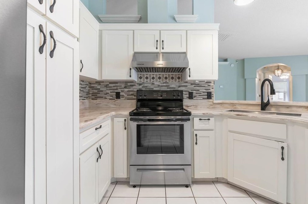 3 Woodhill Pl, Palm Coast FL  32164-7920 exterior