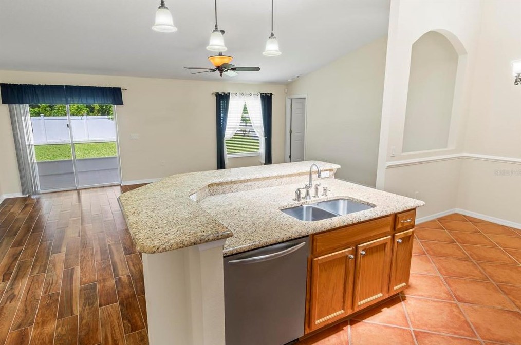 11 Ballard Ln, Palm Coast FL  32137-8855 exterior