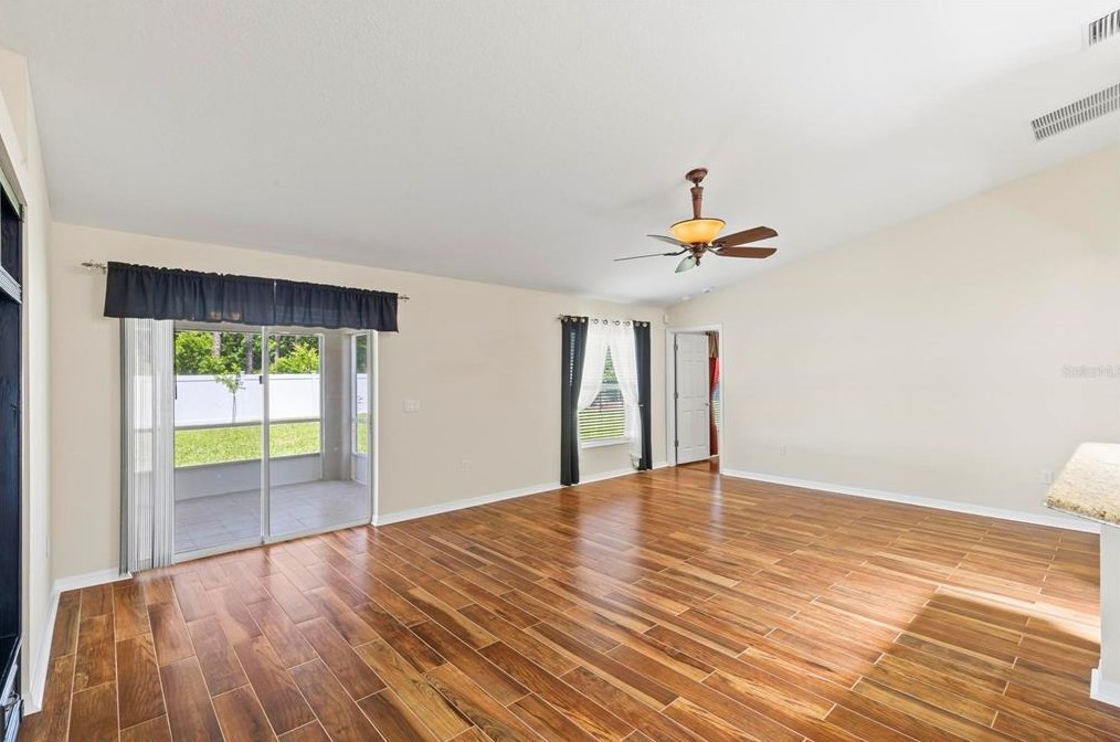 11 Ballard Ln, Palm Coast FL  32137-8855 exterior