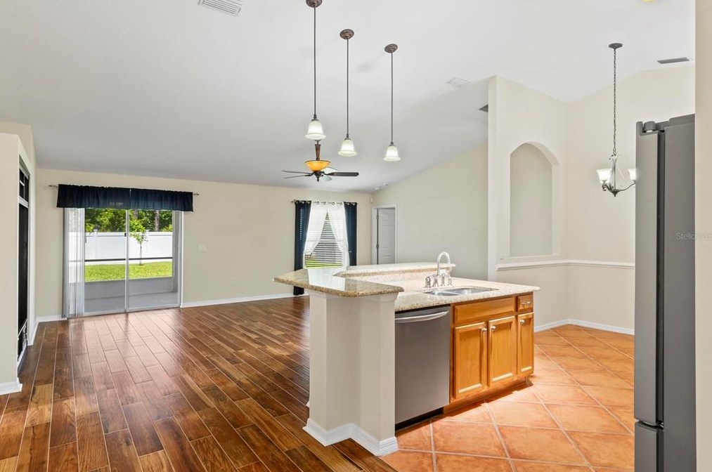 11 Ballard Ln, Palm Coast FL  32137-8855 exterior