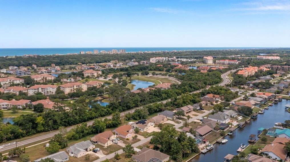 36 Coral Reef Ct, Palm Coast FL  32137-8362 exterior