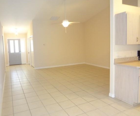 11 Pontiac Ln, Palm Coast, FL 32164-4940