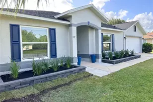 7 Lancaster Ln, Palm Coast, FL 32137 - Photo 1