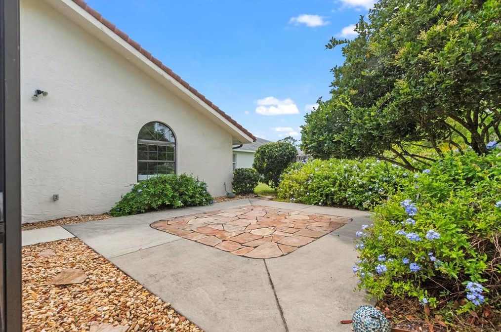 69 Westbrook Ln, Palm Coast FL  32164-7816 exterior