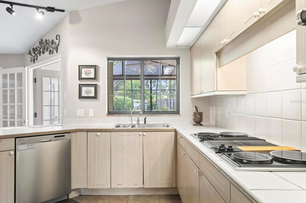 69 Westbrook Ln, Palm Coast FL  32164-7816 exterior