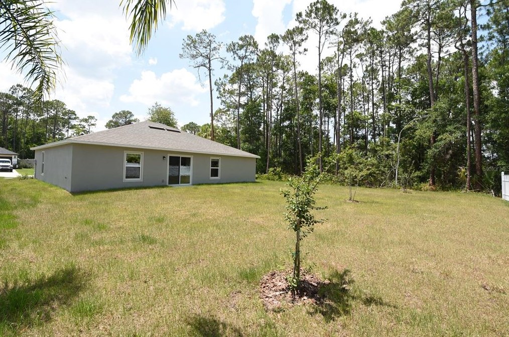 13 Red Top Ln, Palm Coast, FL 32164-6643