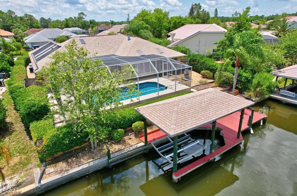6 Crafton Ct, Palm Coast, FL 32137-9011