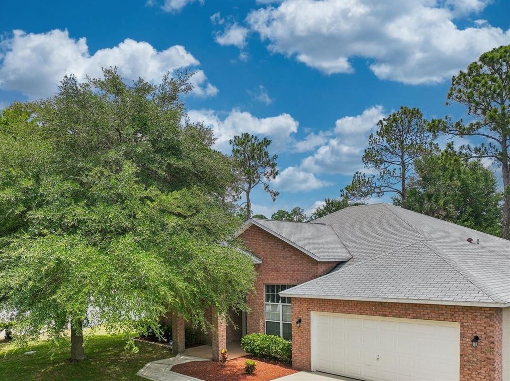 15 Poppy Ln, Palm Coast FL  32164-6741 exterior