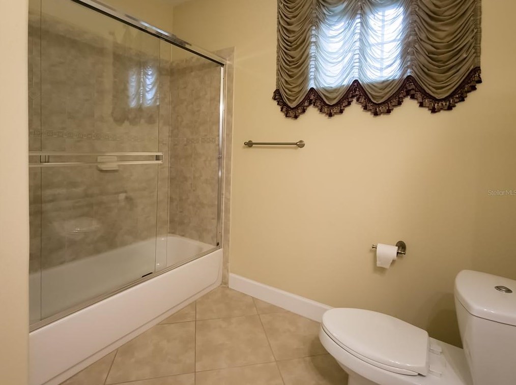 7 Edgemont Pl, Palm Coast FL  32164-6325 exterior